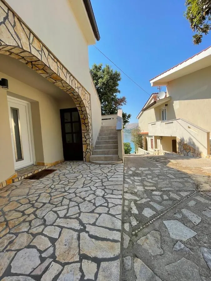 Apartment Victoria Stara Baška